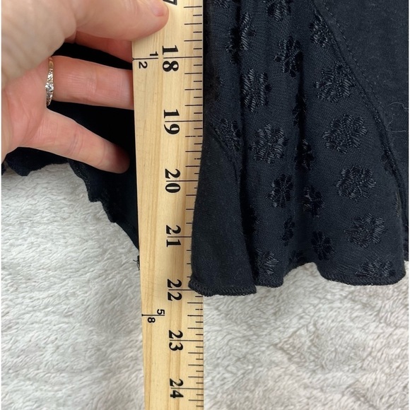 FREE PEOPLE Boho Flower Knit Tri-cot Black Oversized Flowy Tunic Top XS  (to XL) - Picture 13 of 13